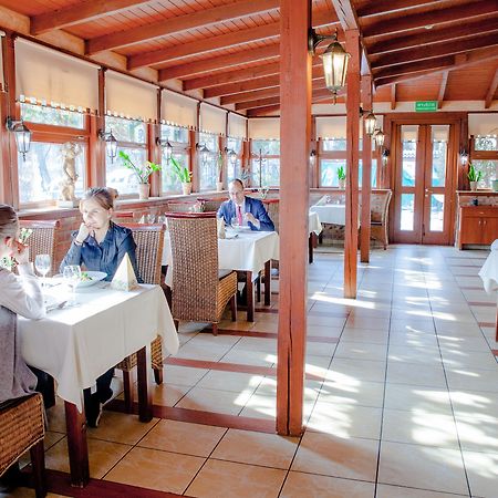 Hotel Diament Vacanza Katowice - Siemianowice Siemianowice Śląskie Esterno foto