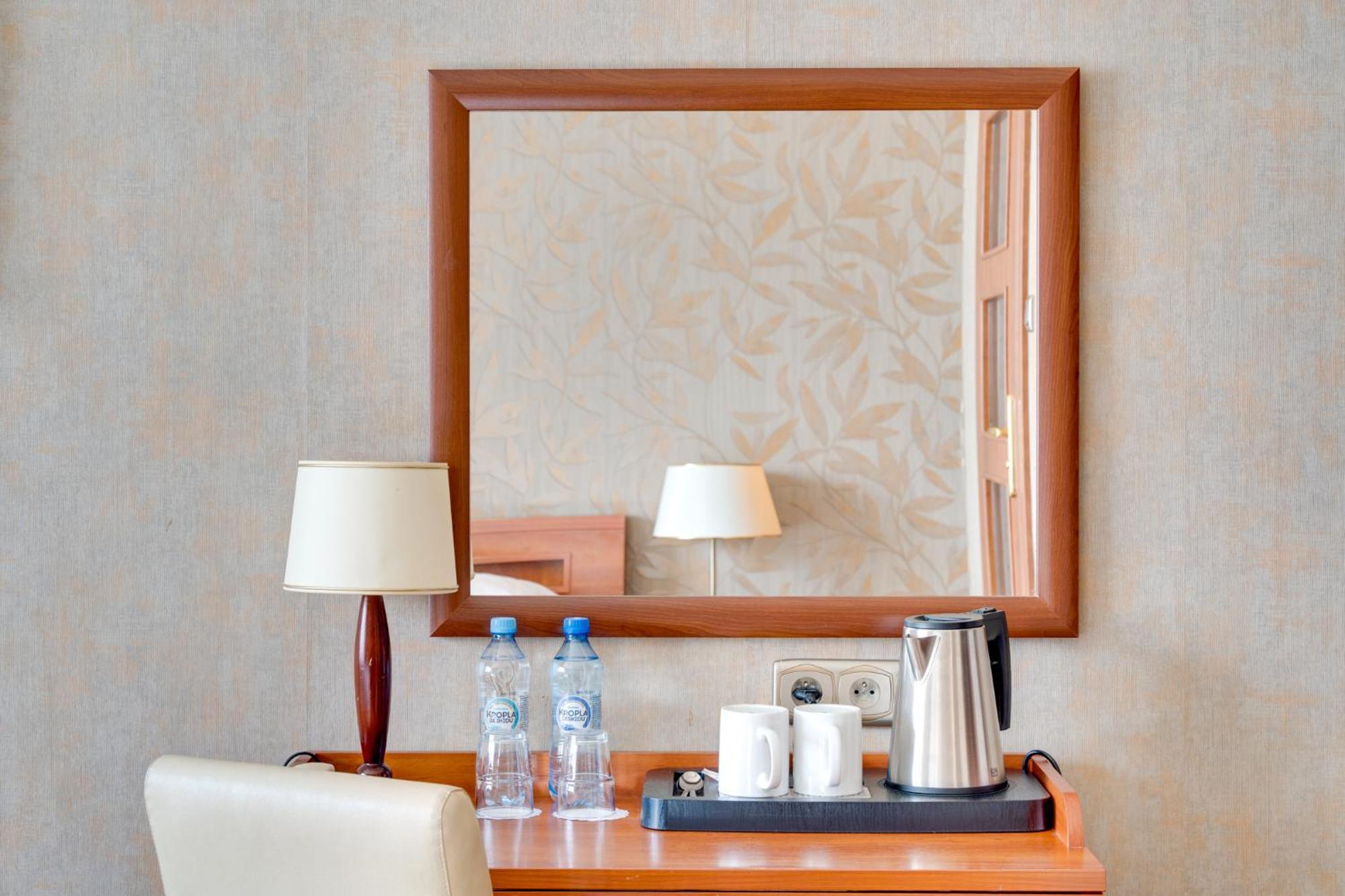 Hotel Diament Vacanza Katowice - Siemianowice Siemianowice Śląskie Esterno foto