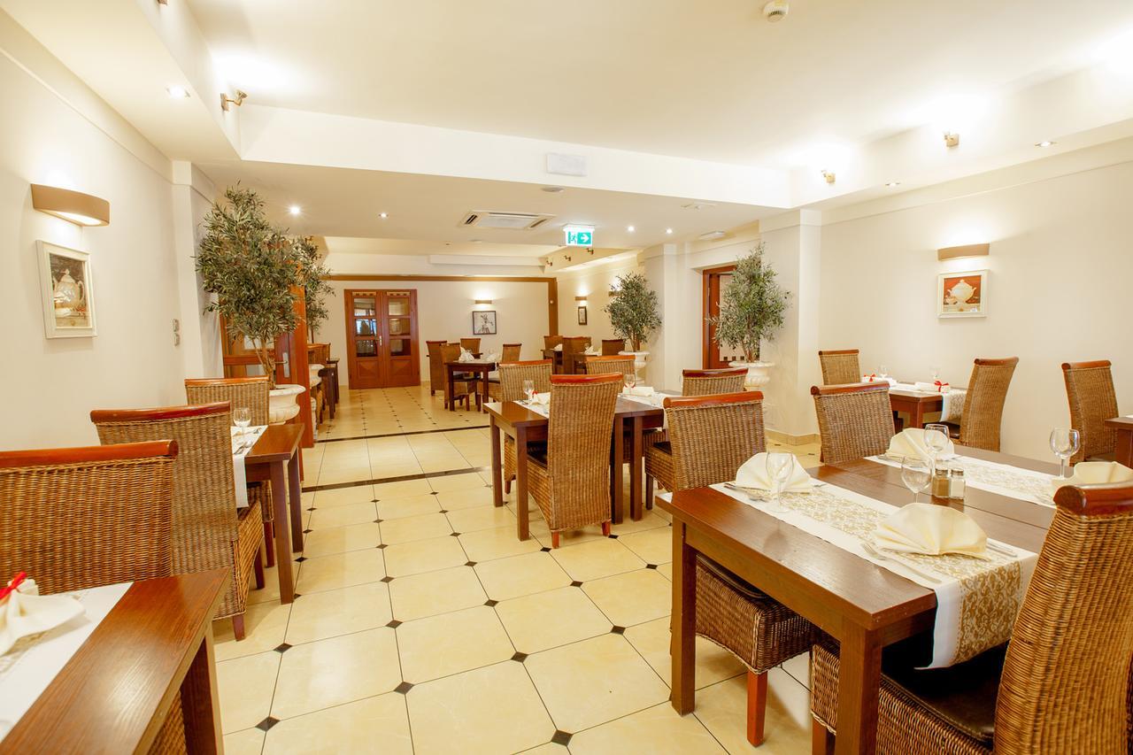 Hotel Diament Vacanza Katowice - Siemianowice Siemianowice Śląskie Esterno foto