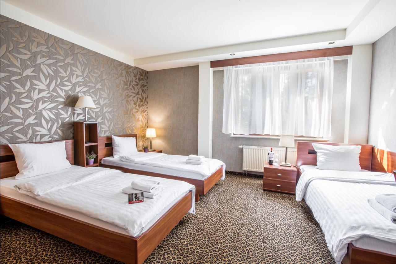 Hotel Diament Vacanza Katowice - Siemianowice Siemianowice Śląskie Esterno foto